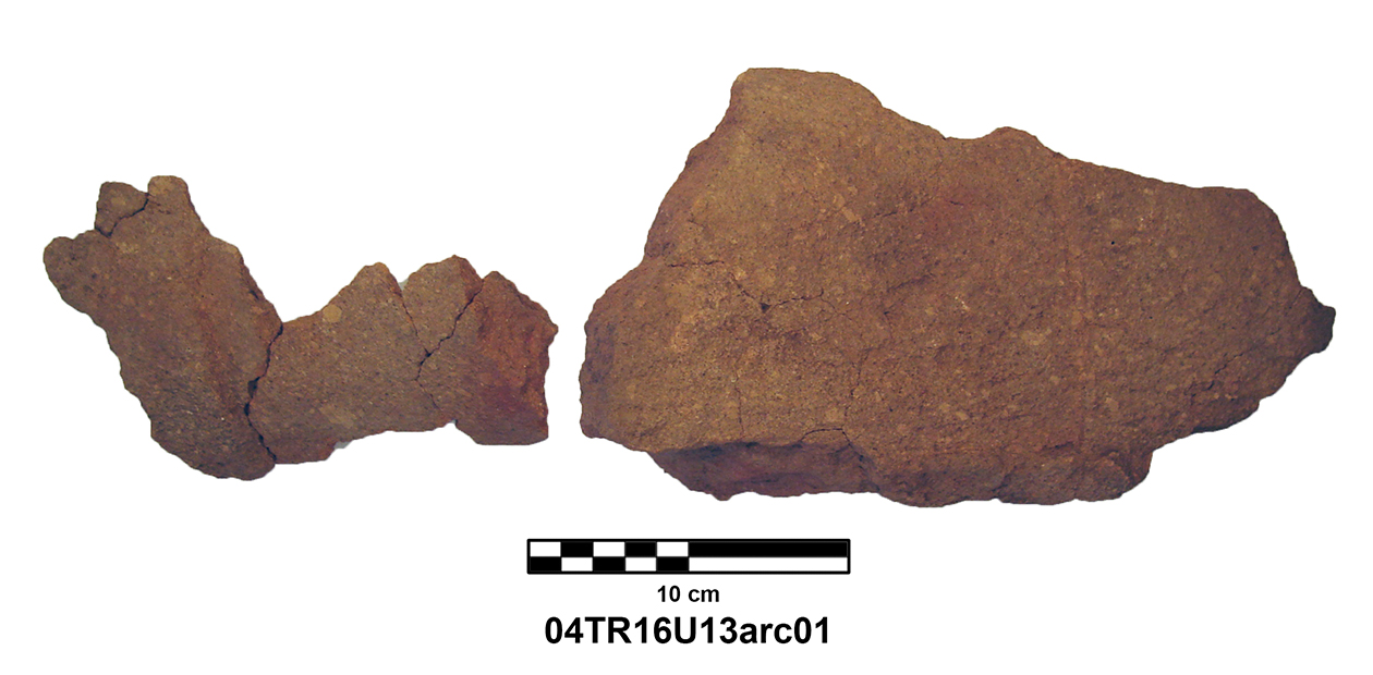 04TR16U13arc01